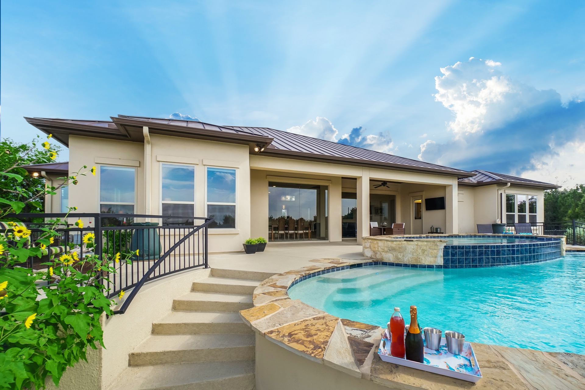 Pulito Perfetto offre una vasta gamma di servizi di pulizia su misura per le tue esigenze. Dalle residenze private agli ambienti industriali complessi, siamo pronti ad affrontare qualsiasi sfida.